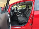 Opel Astra bei Gebrauchtwagen.expert - Abbildung (12 / 15)