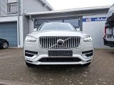 Volvo XC90 bei Gebrauchtwagen.expert - Abbildung (2 / 15) Volvo XC90 bei Gebrauchtwagen.expert - Abbildung (2 / 15)