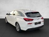 Hyundai i30 cw bei Gebrauchtwagen.expert - Abbildung (4 / 15)