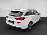 Hyundai i30 cw bei Gebrauchtwagen.expert - Abbildung (6 / 15)