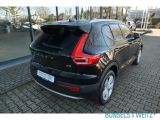 Volvo XC40 bei Gebrauchtwagen.expert - Abbildung (4 / 11)