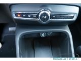 Volvo XC40 bei Gebrauchtwagen.expert - Abbildung (8 / 11)