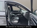 Porsche Cayenne bei Gebrauchtwagen.expert - Abbildung (12 / 15) Porsche Cayenne bei Gebrauchtwagen.expert - Abbildung (12 / 15)