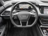 Audi e-tron bei Gebrauchtwagen.expert - Abbildung (11 / 15)