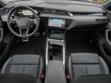 Audi Q8 bei Gebrauchtwagen.expert - Abbildung (11 / 15) Audi Q8 bei Gebrauchtwagen.expert - Abbildung (11 / 15)
