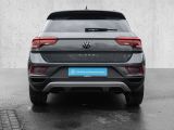 VW T-Roc bei Gebrauchtwagen.expert - Abbildung (6 / 15)