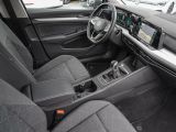 VW Golf bei Gebrauchtwagen.expert - Abbildung (8 / 15) VW Golf bei Gebrauchtwagen.expert - Abbildung (8 / 15)