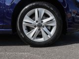VW Golf VIII bei Gebrauchtwagen.expert - Abbildung (7 / 15)