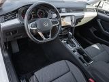 VW Passat bei Gebrauchtwagen.expert - Abbildung (10 / 15) VW Passat bei Gebrauchtwagen.expert - Abbildung (10 / 15)