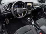 VW T-Roc bei Gebrauchtwagen.expert - Abbildung (9 / 15) VW T-Roc bei Gebrauchtwagen.expert - Abbildung (9 / 15)
