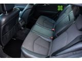 Mercedes-Benz E-Klasse bei Gebrauchtwagen.expert - Abbildung (8 / 14) Mercedes-Benz E-Klasse bei Gebrauchtwagen.expert - Abbildung (8 / 14)