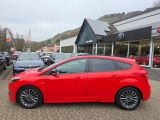 Ford Focus ST bei Gebrauchtwagen.expert - Abbildung (2 / 15) Ford Focus ST bei Gebrauchtwagen.expert - Abbildung (2 / 15)