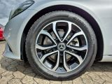 Mercedes-Benz C-Klasse bei Gebrauchtwagen.expert - Abbildung (13 / 15) Mercedes-Benz C-Klasse bei Gebrauchtwagen.expert - Abbildung (13 / 15)