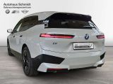 BMW iX bei Gebrauchtwagen.expert - Abbildung (3 / 15)