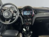 Mini Cooper bei Gebrauchtwagen.expert - Abbildung (13 / 15)