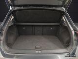 VW T-Roc bei Gebrauchtwagen.expert - Abbildung (6 / 15) VW T-Roc bei Gebrauchtwagen.expert - Abbildung (6 / 15)