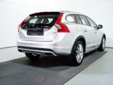 Volvo V60 Cross Country bei Gebrauchtwagen.expert - Abbildung (13 / 15) Volvo V60 Cross Country bei Gebrauchtwagen.expert - Abbildung (13 / 15)