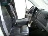 VW T5 Transporter bei Gebrauchtwagen.expert - Abbildung (7 / 15)