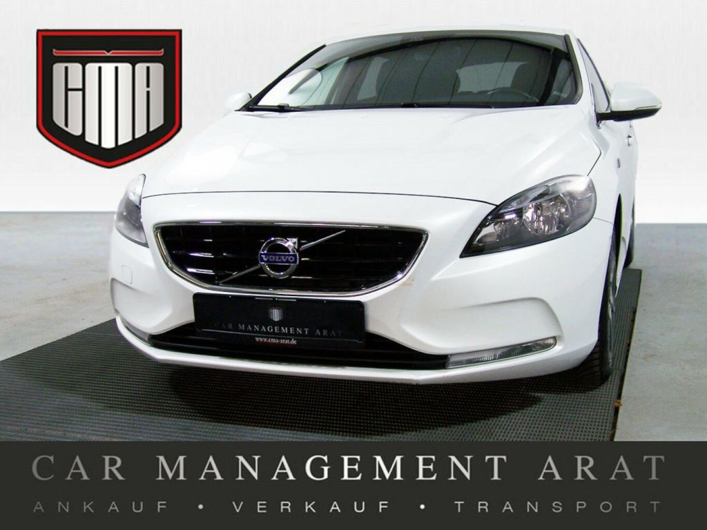 Volvo V40 bei Gebrauchtwagen.expert - Hauptabbildung Volvo V40 bei Gebrauchtwagen.expert - Hauptabbildung