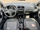 VW Polo V bei Gebrauchtwagen.expert - Abbildung (10 / 15) VW Polo V bei Gebrauchtwagen.expert - Abbildung (10 / 15)
