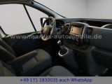Renault Trafic bei Gebrauchtwagen.expert - Abbildung (12 / 15) Renault Trafic bei Gebrauchtwagen.expert - Abbildung (12 / 15)