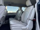 Chrysler Pacifica bei Gebrauchtwagen.expert - Abbildung (13 / 15) Chrysler Pacifica bei Gebrauchtwagen.expert - Abbildung (13 / 15)