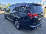 Chrysler Pacifica bei Gebrauchtwagen.expert - Abbildung (4 / 15) Chrysler Pacifica bei Gebrauchtwagen.expert - Abbildung (4 / 15)