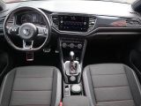 VW T-Roc bei Gebrauchtwagen.expert - Abbildung (9 / 15)