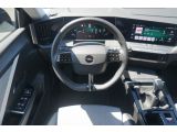 Opel Astra bei Gebrauchtwagen.expert - Abbildung (9 / 15) Opel Astra bei Gebrauchtwagen.expert - Abbildung (9 / 15)