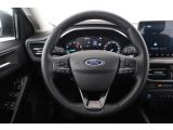 Ford Focus Turnier bei Gebrauchtwagen.expert - Abbildung (14 / 15) Ford Focus Turnier bei Gebrauchtwagen.expert - Abbildung (14 / 15)