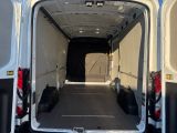 Ford Transit bei Gebrauchtwagen.expert - Abbildung (14 / 15) Ford Transit bei Gebrauchtwagen.expert - Abbildung (14 / 15)