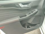 Ford Kuga bei Gebrauchtwagen.expert - Abbildung (7 / 15) Ford Kuga bei Gebrauchtwagen.expert - Abbildung (7 / 15)