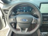 Ford Focus ST bei Gebrauchtwagen.expert - Abbildung (9 / 15) Ford Focus ST bei Gebrauchtwagen.expert - Abbildung (9 / 15)