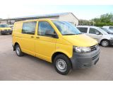 VW T5 Transporter bei Gebrauchtwagen.expert - Abbildung (2 / 10) VW T5 Transporter bei Gebrauchtwagen.expert - Abbildung (2 / 10)