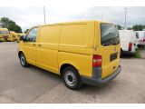 VW T5 Transporter bei Gebrauchtwagen.expert - Abbildung (5 / 10)