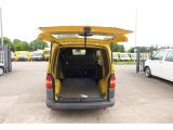 VW T5 Transporter bei Gebrauchtwagen.expert - Abbildung (6 / 10)