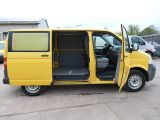 VW T5 Transporter bei Gebrauchtwagen.expert - Abbildung (7 / 10)