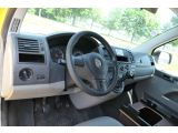 VW T5 Transporter bei Gebrauchtwagen.expert - Abbildung (9 / 10) VW T5 Transporter bei Gebrauchtwagen.expert - Abbildung (9 / 10)