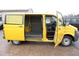 VW T5 Transporter bei Gebrauchtwagen.expert - Abbildung (9 / 10) VW T5 Transporter bei Gebrauchtwagen.expert - Abbildung (9 / 10)