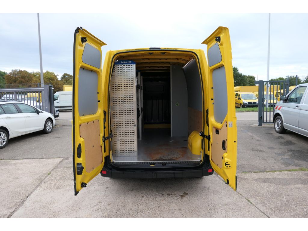 Renault Master bei Gebrauchtwagen.expert - Hauptabbildung Renault Master bei Gebrauchtwagen.expert - Hauptabbildung