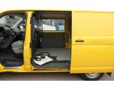 VW T5 Transporter bei Gebrauchtwagen.expert - Abbildung (7 / 10) VW T5 Transporter bei Gebrauchtwagen.expert - Abbildung (7 / 10)