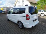 Ford Tourneo bei Gebrauchtwagen.expert - Abbildung (6 / 15)