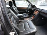 Mercedes-Benz E-Klasse bei Gebrauchtwagen.expert - Abbildung (11 / 15)