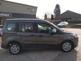 Ford Tourneo bei Gebrauchtwagen.expert - Abbildung (4 / 15)