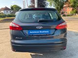 Ford Focus Turnier bei Gebrauchtwagen.expert - Abbildung (6 / 15)