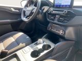 Ford Kuga bei Gebrauchtwagen.expert - Abbildung (14 / 15)