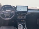 Ford Focus Turnier bei Gebrauchtwagen.expert - Abbildung (12 / 15)