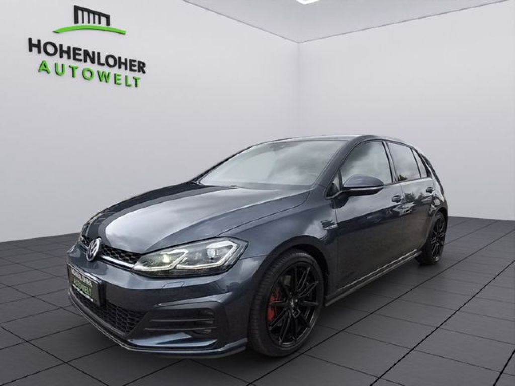 VW Golf VII bei Gebrauchtwagen.expert - Hauptabbildung VW Golf VII bei Gebrauchtwagen.expert - Hauptabbildung