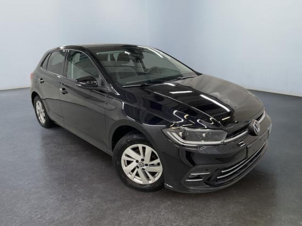 VW Polo bei Gebrauchtwagen.expert - Hauptabbildung