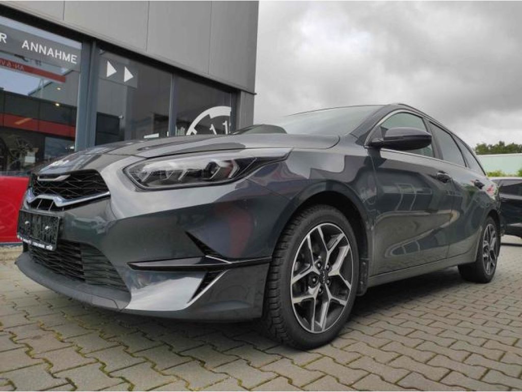Kia Ceed bei Gebrauchtwagen.expert - Hauptabbildung Kia Ceed bei Gebrauchtwagen.expert - Hauptabbildung